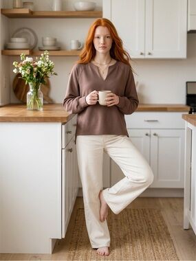 YELETE Scuba Knit Notch Neck Pullover | Mocha | Size Large | Soft Stretch